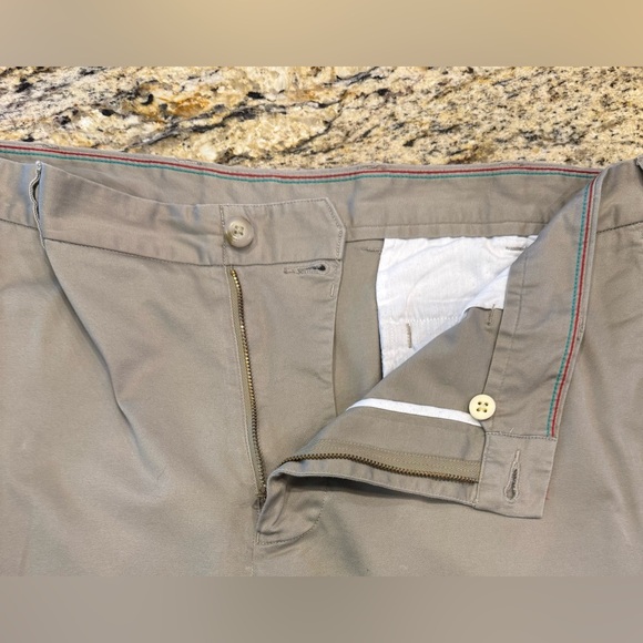 Southern Tide Dark Khaki Shorts Cotton/Spandex Men’s Size 40 - Picture 4 of 9